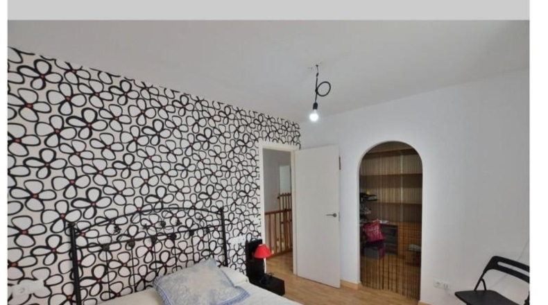 Málaga - Cuevas del Becerro - 84m2