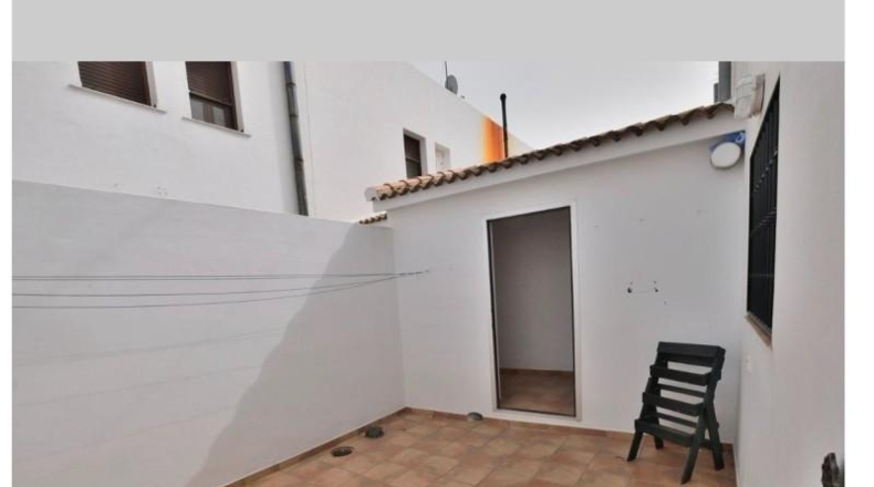 Málaga - Cuevas del Becerro - 84m2