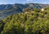 Chalet independiente con terreno en venta en la España, Vélez de Benaudalla, ref: TR399297 foto