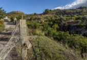 Chalet independiente con terreno en venta en la España, Vélez de Benaudalla, ref: TR399297 foto