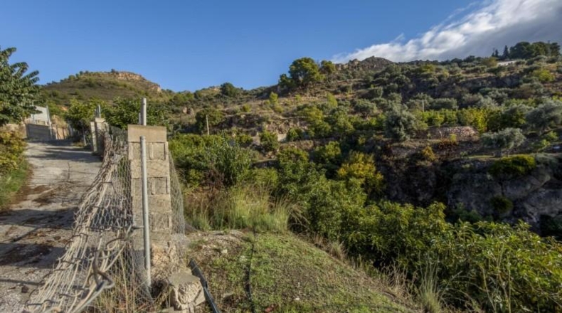 Granada - Vélez de Benaudalla - 5137m2