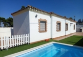 Chalet independiente con terreno en venta en la España, Chiclana de la Frontera, ref: TR413231 foto