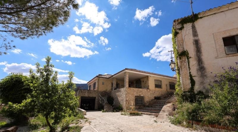 Granada - Íllora - 2043m2