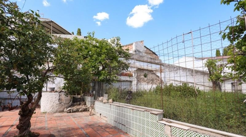 Granada - Íllora - 2043m2