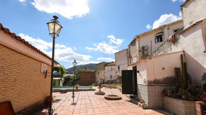 Granada - Íllora - 2043m2