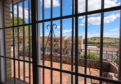 Chalet independiente con terreno en venta en la España, Íllora, ref: TR414915 foto