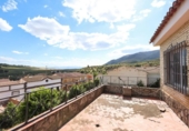 Chalet independiente con terreno en venta en la España, Íllora, ref: TR414915 foto