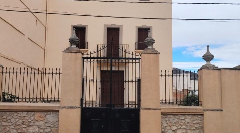 València - Castelló de Rugat - 949m2