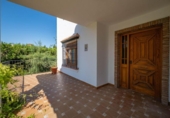 Chalet independiente con terreno en venta en la España, Gabia Grande, ref: TR414962 foto