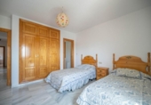 Chalet independiente con terreno en venta en la España, Gabia Grande, ref: TR414962 foto