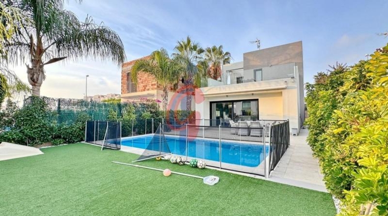 Alicante - Рохалес - 400m2