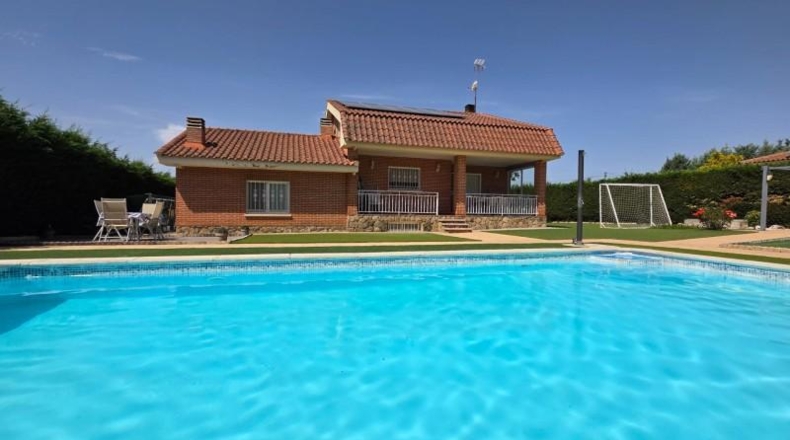 Community of Madrid - Nuevo Baztán - 970m2
