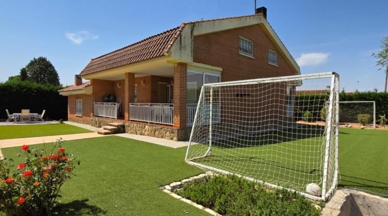 Community of Madrid - Nuevo Baztán - 970m2