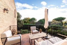Hoyo de Manzanares 1518&nbsp;m²