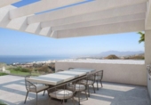 Chalet independiente con terreno en venta en la España, Marbella, ref: TR347786 foto