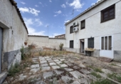 Chalet independiente con terreno en venta en Las Ventas con Peña Aguilera ref: TR414935 foto