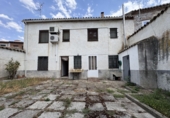 Chalet independiente con terreno en venta en Las Ventas con Peña Aguilera ref: TR414935 foto