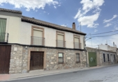 Chalet independiente con terreno en venta en Las Ventas con Peña Aguilera ref: TR414935 foto