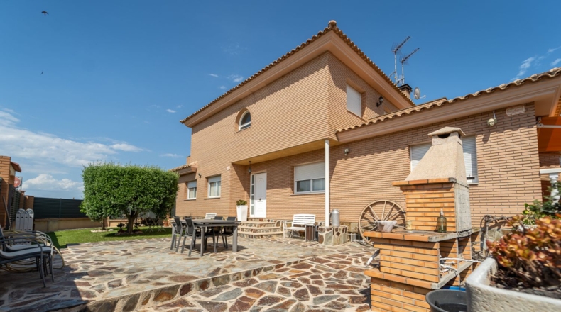 Tarragona - Móra d'Ebre - 442m2