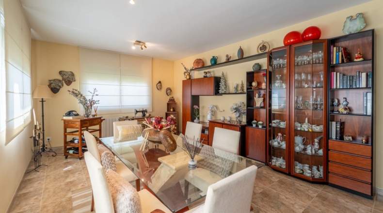 Tarragona - Móra d'Ebre - 442m2