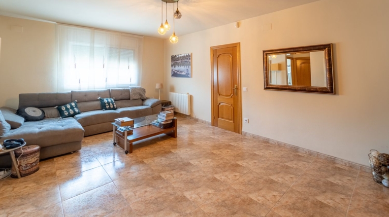 Tarragona - Móra d'Ebre - 442m2