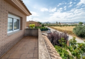 Chalet independiente con terreno en venta en la España, Móra d'Ebre, ref: TR414948 foto