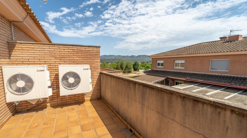 Tarragona - Móra d'Ebre - 442m2