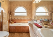 Chalet independiente con terreno en venta en la España, Móra d'Ebre, ref: TR414948 foto
