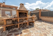 Chalet independiente con terreno en venta en la España, Móra d'Ebre, ref: TR414948 foto