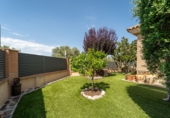 Chalet independiente con terreno en venta en la España, Móra d'Ebre, ref: TR414948 foto