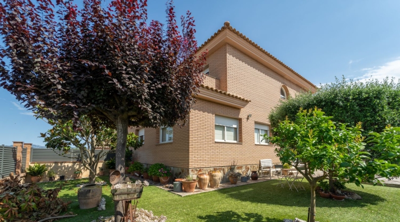Tarragona - Móra d'Ebre - 442m2