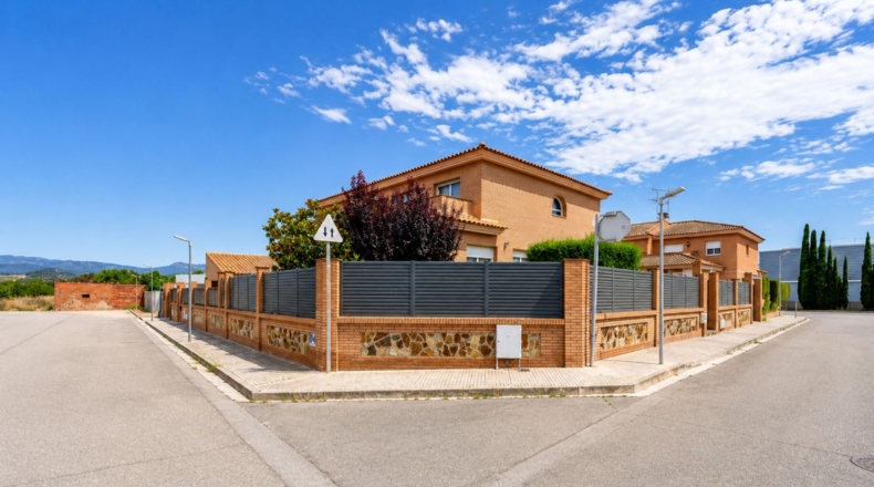 Tarragona - Móra d'Ebre - 442m2
