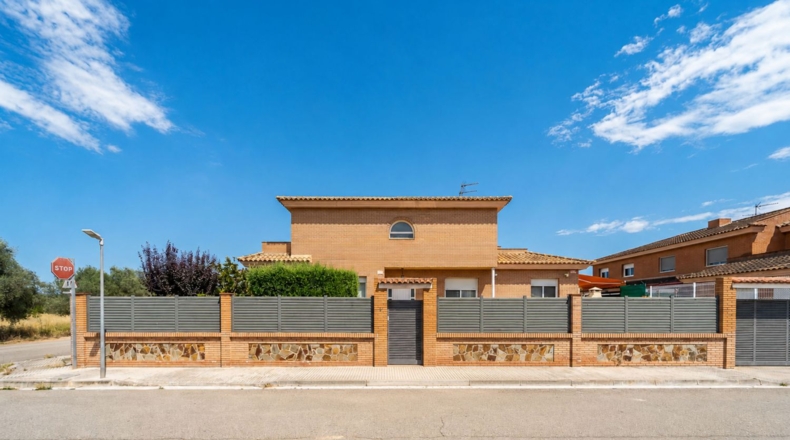 Tarragona - Móra d'Ebre - 442m2