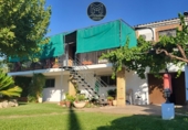 Chalet independiente con terreno en venta en Jaén ref: TR414954 foto