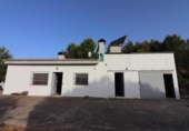 Chalet independiente con terreno en venta en la España, Chelva, ref: TR414999 foto