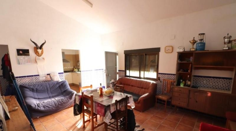 València - Chelva - 32485m2