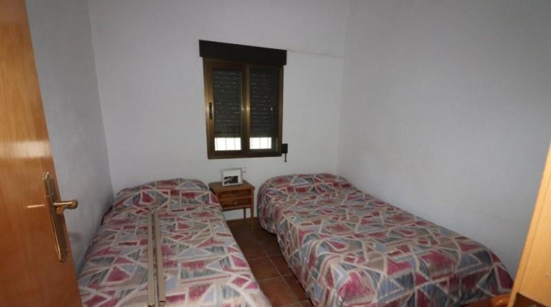 València - Chelva - 32485m2