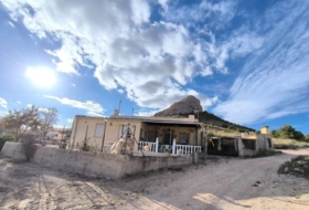 Yecla 12800&nbsp;m²