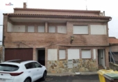 Xalet independent amb terreny en venda a la España, Cadalso de los Vidrios, ref.: TR409637 foto