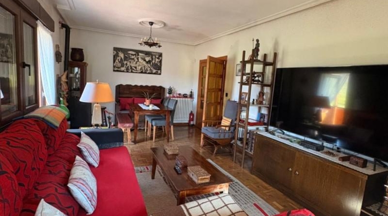 León - Villamanín de la Tercia - 1052m2
