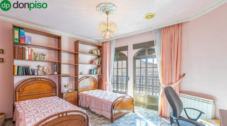 Granada - Санта-Фе - 239m2