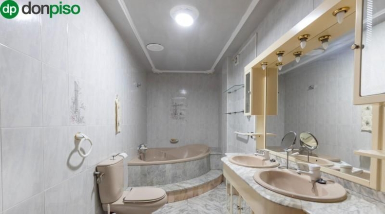 Granada - Санта-Фе - 239m2