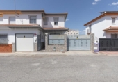 Chalet independiente con terreno en venta en la España, Láchar, ref: TR415040 foto