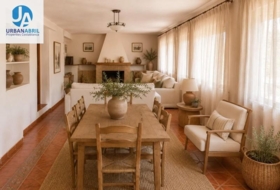 Busot 1800&nbsp;m²
