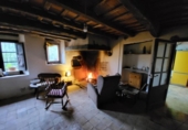 Chalet independiente con terreno en venta en la España, Santa Coloma de Farners, ref: TR411490 foto