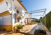 Chalet independiente con terreno en venta en la España, Albolote, ref: TR415058 foto