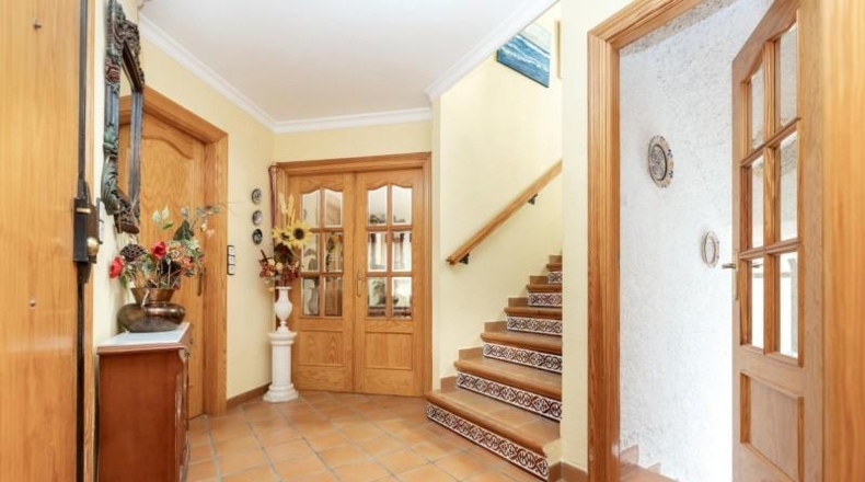 Гранада - Albolote - 549m2