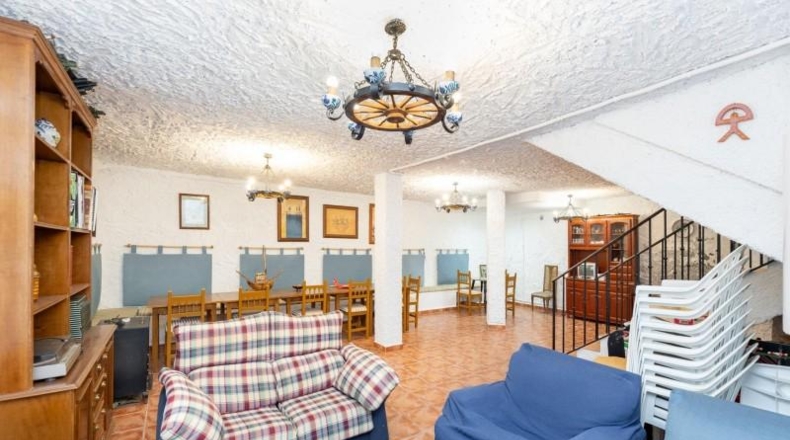 Гранада - Albolote - 549m2