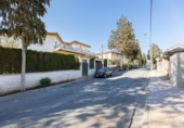Chalet independiente con terreno en venta en la España, Albolote, ref: TR415058 foto