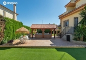 Chalet independiente con terreno en venta en la España, Villa de Otura, ref: TR415060 foto